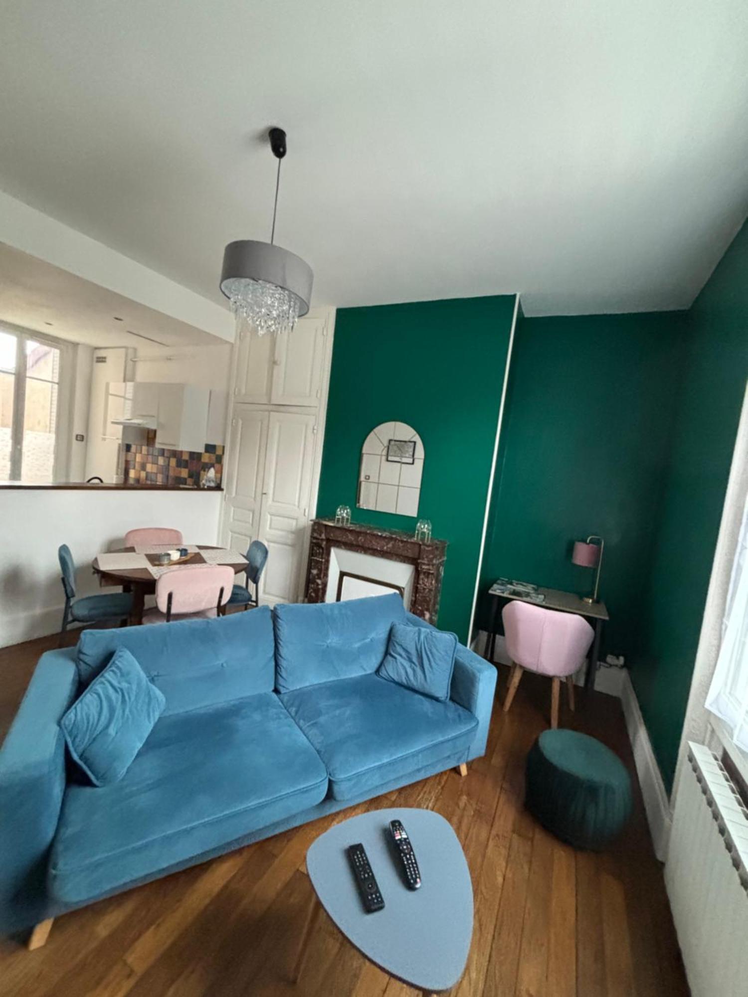 T3 Moulins Avec Garage Proche Gareアパートメント エクステリア 写真